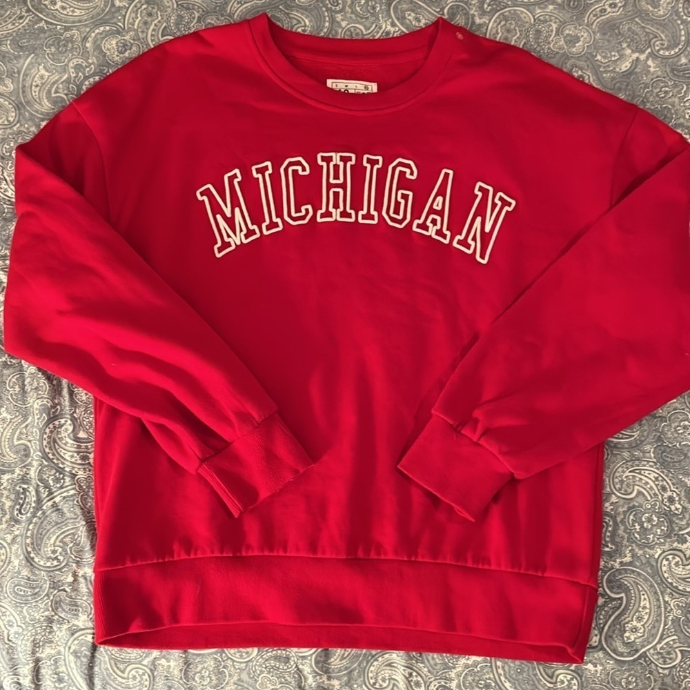 Michigan Red 1897 Women’s Crewneck Sweatshirt Size XL